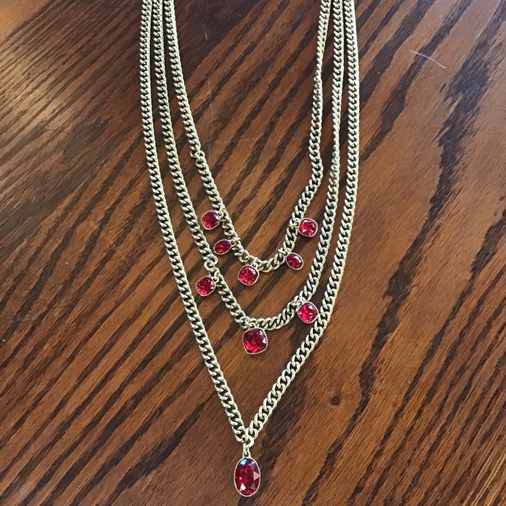 Gold chain necklace